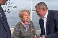 Долгожданная встреча: Александра Пахмутова опубликовала лиричное видео из Волгограда