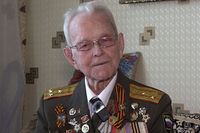 «Все в жизни решает наше отношение»: готовящийся к 100-летию ветеран Александр Медков – о волнении перед Днем Победы и секрете долголетия