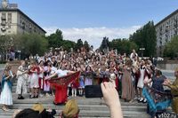 Екатерины массово исполнили «Катюшу» в Сталинграде 9 Мая