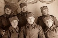 Они живы, пока о них помнят: сотрудники ИА «Высота 102» рассказали о своих героях «Бессмертного полка»