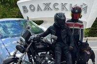 «Наблюдать было страшно»: байкеры в Волжском помогли задержать водителя, сбившую ребенка и уехавшую в ветклинику