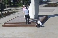 «Родители не сказали ни слова»: в Волжском ребенок покалечил милого суслика из гипса