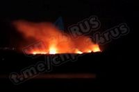Гигантский пожар у дач в Волжском сняли на видео