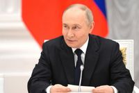 Путин удостоил медали труженика АПК из Волгоградской области