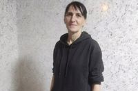 Вышла из больницы в ночь: в Михайловке исчезла многодетная мама