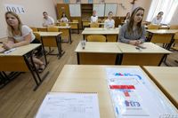 Рособрнадзор объяснил волгоградским школьникам правила поведения на ЕГЭ