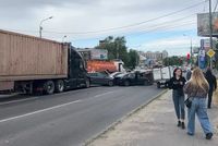 Массовое ДТП на Второй Продольной привело к пробке в 2,3 километра