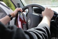 В России планируют разработать алкозамки для водителей