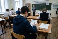 Ломают жизнь? Под Волгоградом суд разрешил арестованному отличнику сдавать ЕГЭ без подготовки