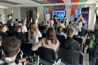 «Ростелеком» открыл цикл занятий по кибербезопасности для школьников Волгоградской области