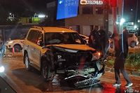 Хотел проскочить? Момент массового ДТП в Волгограде попал на видео
