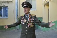 «Я – мужчина в самом расцвете лет!»: знаменитый ветеран Александр Медков отмечает столетие