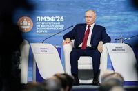 «Работайте, братья»: Путин в ответ на письмо напомнил Зеленскому о Старобельске и обратился к военным