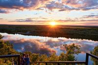 Романтичный закат цвета лета показал волгоградский фотограф