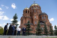 Андрей Бочаров поговорил с участниками Всемирного Русского народного собора о сбережении народа и демографии