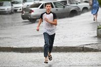 Волгоград накрывает новой волной осадков: объявлено штормовое предупреждение