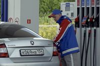 «Мы ведь уже проходили это с гречкой»: волгоградцы высказались об искусственном ажиотаже на заправках