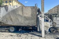 Грузовик на ул. Шурухина в Волгограде мог вспыхнуть из-за бензина в кузове