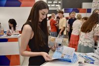 АО «Волгоградоблэлектро» представило более 130 карьерных возможностей на Всероссийской ярмарке вакансий