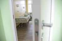 Шестерых пострадавших при ракетном ударе заводчан выписали из больницы