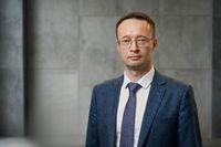 Потянет? Политолог оценил назначение Мелкумова на пост главы волгоградского облкомЖКХ