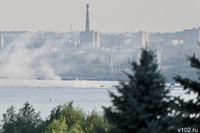На набережной в Волгограде сгорел частный катер