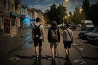 В Камышине троица молодчиков совершила два вооруженных нападения на прохожих