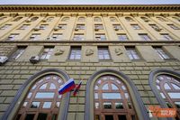 «Ради памяти»: в Волгограде спустя 65 лет на здание ВолгГМУ вернут барельеф Сталина