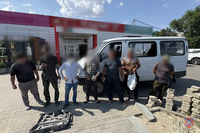 Волгоградская полиция среди специй и риса обнаружила нелегалов
