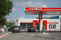 «До 30 литров в руки»: на волгоградских АЗС «Лукойл» повысили лимиты отпуска бензина