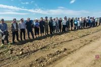 В полях под Волгоградом силовики задержали  нелегалов-иностранцев