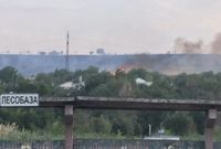 Кадры сильного пожара на юге Волгограда сняли очевидцы