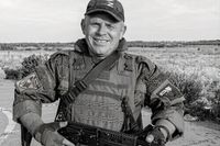 В Михайловке и Котово простятся с участником СВО Артемом Фроловым