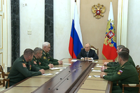 Владимир Путин объявил о кадровых и структурных изменениях в Минобороны