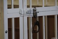 Ревнивого волгоградца осудят за расстрел 45-летнего соперника в подъезде МКД