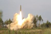 Били на суше и в море: Минобороны подвело итог недели массированных ударов по целям на Украине