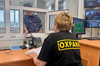 В Волгограде росгвардейцы проверели школы перед 1 сентября
