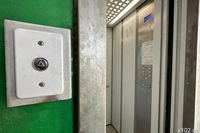 В Волгограде УК после крупного штрафа реанимировала лифты в девятиэтажке