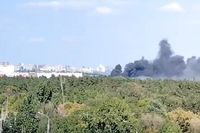 Волгоградцы сняли клубы черного дыма вблизи ТРЦ «Акварель»