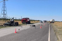 Под Волгоградом водитель легковушки погиб в ДТП с бензовозом