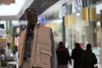 Билайн: во время распродаж в Волгограде мужчины не отстают от женщин