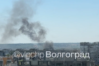 В Волгограде пожарные тушат свалку на пр. Жукова