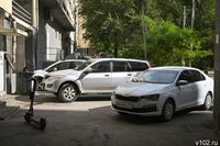 Волгоградцам объяснили, как законно организовать парковку во дворе