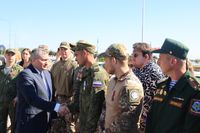 В Волгограде Андрей Бочаров передал 42 автомобиля ветеранам СВО