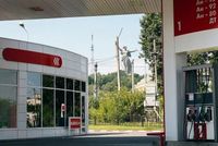 Охота за бензином в Волгограде идёт несмотря на заявления властей о наметившейся положительной динамике на АЗС