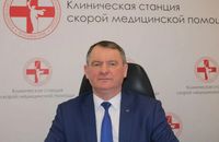 Путин наградил главврача волгоградской скорой помощи Дениса Козлова