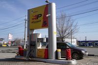 О правилах продажи бензина в канистры рассказали волгоградцам в Роспотребнадзоре