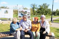 Волгоградки завели на лавочке деловой разговор с губернатором