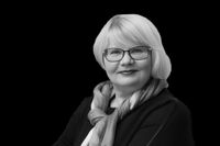 С преподавателем ВГСПУ Эльвирой Шитовой прощаются в Волгограде