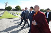 Бурятия передала Волгограду капсулы с землей для памятника защитникам Сталинграда